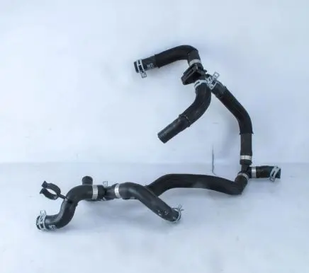 Ford Kuga II Engine coolant pipe/hose LX618B550HCB