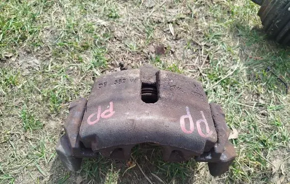Audi A3 S3 8P Front brake caliper 