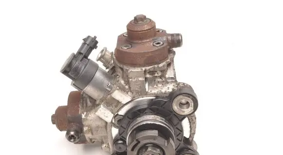 Volvo XC60 Fuel injection high pressure pump 31272896