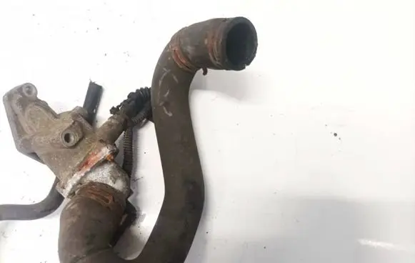 Opel Zafira A Engine coolant pipe/hose