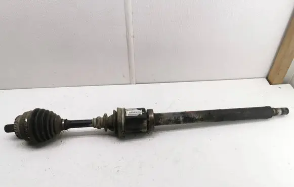 Volvo S80 Front driveshaft P8689224 T030611 551477092C