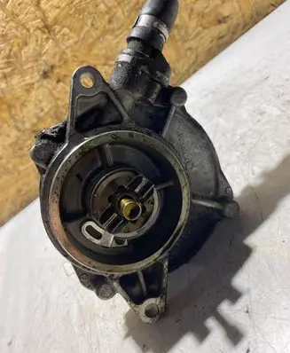 Vacuum pump
