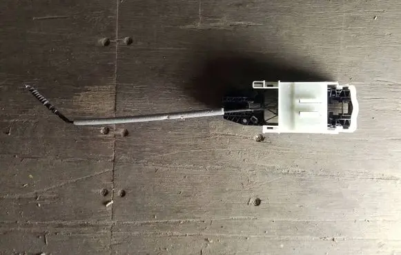 Rear door exterior handle
