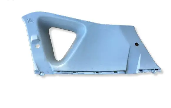 Toyota Verso Rear side glass trim 624700F030