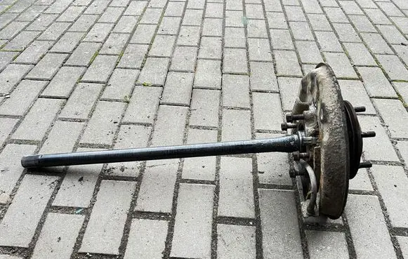 Toyota Land Cruiser (J120) Rear driveshaft