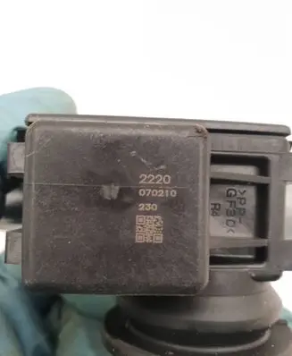 Rear door window regulator with motor