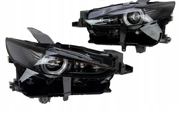 Mazda CX-30 Headlights/headlamps set 51040