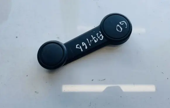 Ford Mondeo MK I Front door window winding handle 93bbf23342