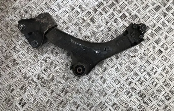 Volvo S60 Front lower control arm/wishbone
