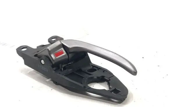 Hyundai Elantra Front door interior handle 82623-MD000