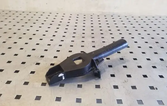 Audi S5 Facelift Radiator mount bracket 8K0805201