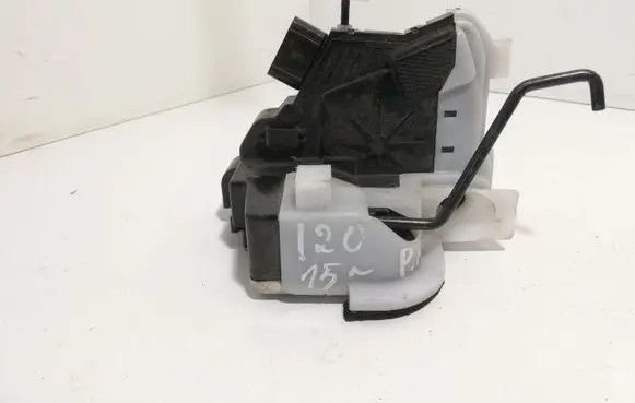 Hyundai i20 (GB IB) Front door lock 81310C8020