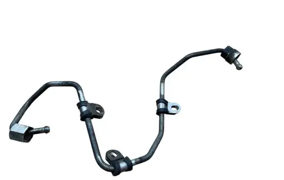 Audi A4 S4 B8 8K Fuel injector supply line/pipe 