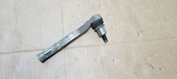 Porsche Cayenne (9Y0 9Y3) Steering tie rod end 9Y0423811A
