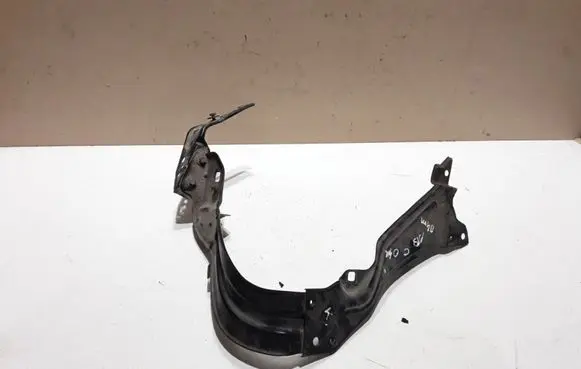 Mercedes-Benz E W211 Headlight/headlamp mounting bracket