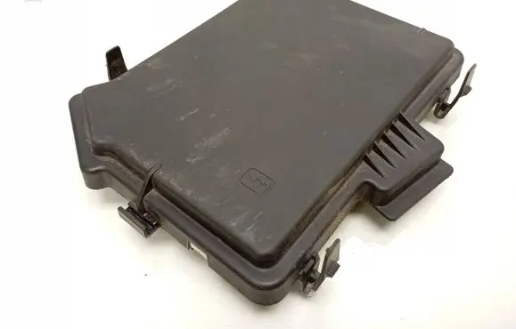 Renault Zoe Fuse box cover 284B86873R
