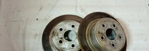 Toyota Avensis T220 Rear brake disc 4243105040