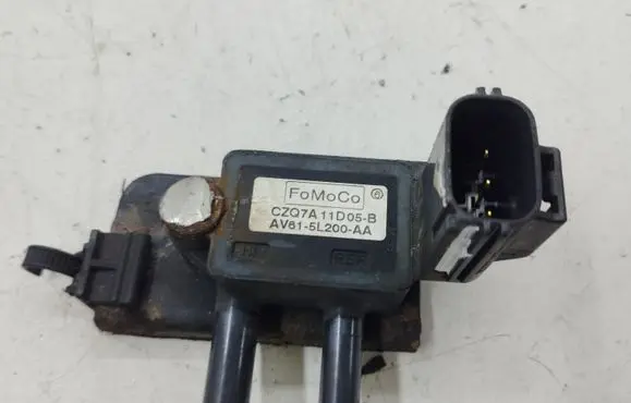 Volvo S60 Exhaust gas pressure sensor AV615L200AA