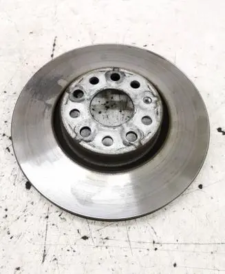 Volkswagen Touran III Front brake disc