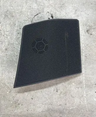 Toyota Corolla Verso AR10 Side speaker trim/cover 55473-0F010 86160-0F010