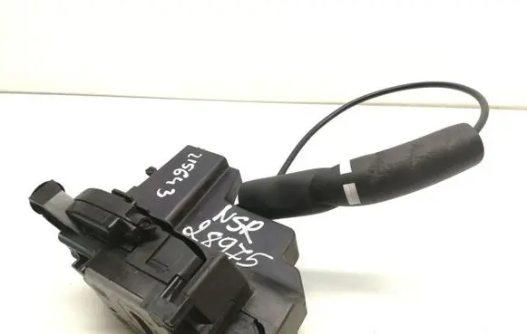 Renault Scenic III - Grand scenic III Rear door lock 25T10
