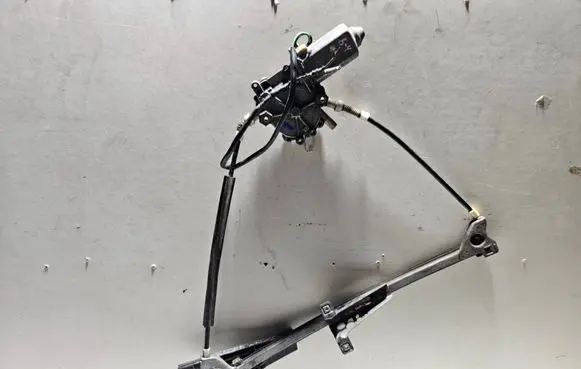 Audi 80 90 S2 B4 Front door window regulator with motor 893959801B 893837937A 05318234