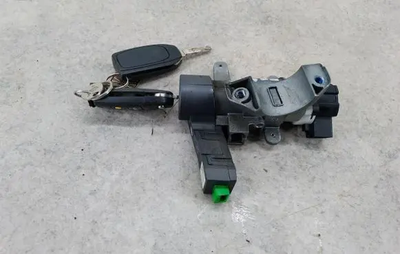 Volvo XC90 Ignition lock 86263248621509