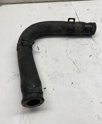 Hyundai Santa Fe Engine coolant pipe/hose