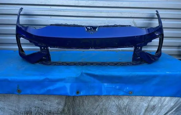 Volkswagen Golf VIII Front bumper 5H0807221E 1155D302361