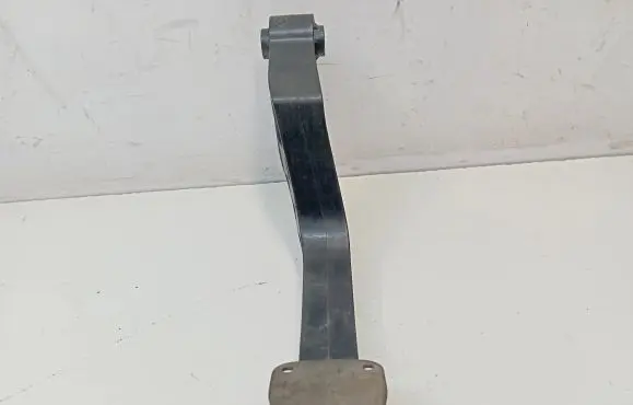 Volkswagen Jetta V Clutch pedal 1K1721321B