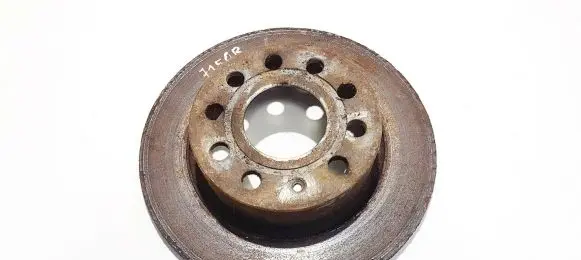 Volkswagen Golf VI Rear brake disc neventiliuojamas