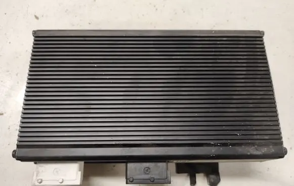 Citroen C6 Sound amplifier 9662695480 HS6420