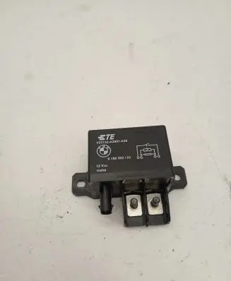 BMW M6 Coolant fan relay 9198302