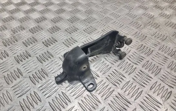 Mercedes-Benz Vito Viano W639 Sliding door middle roller runner A6397601147