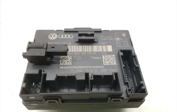 Audi A4 S4 B8 8K Door control unit/module 8K0959792M