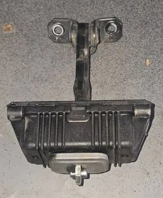 Mercedes-Benz Sprinter W906 Front door check strap stopper A9067300316