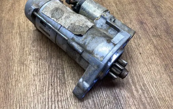Land Rover Discovery 5 Starter motor FPLA11001BB 4380001512