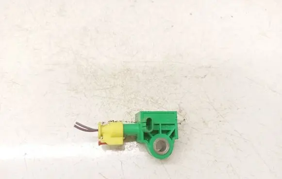 Volkswagen Golf VI Airbag deployment crash/impact sensor 5K0959351