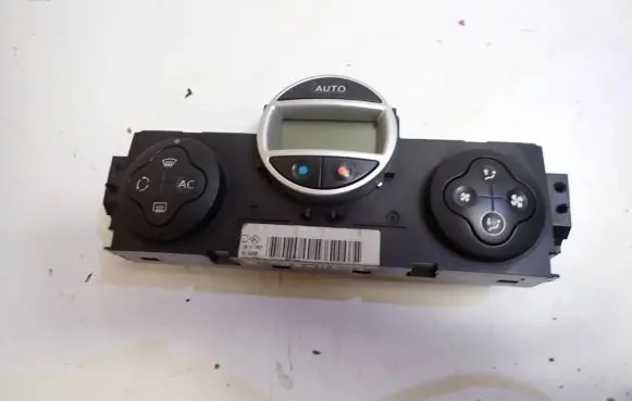 Renault Scenic II - Grand scenic II Climate control unit 8200344842
