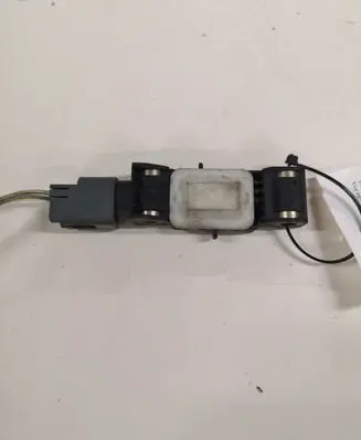 Chrysler Voyager Airbag deployment crash/impact sensor 04671779AC 3675301664