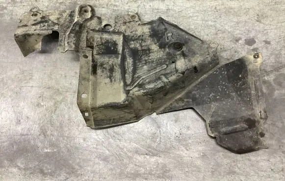 Front underbody cover/under tray