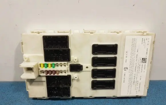 BMW Z4 E89 Other control units/modules 6824383