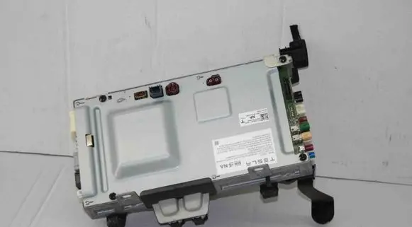 Tesla Model Y GPS navigation control unit/module 1506277
