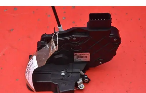 Ford Kuga I Front door lock 8V4AS21812CA
