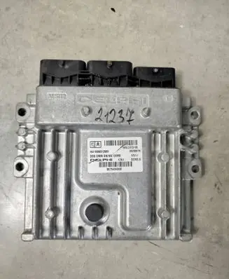 Peugeot 5008 Engine control unit/module 9675434580