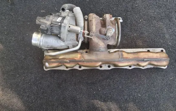 BMW 2 F22 F23 Turbo 7643115 1853970 710051926