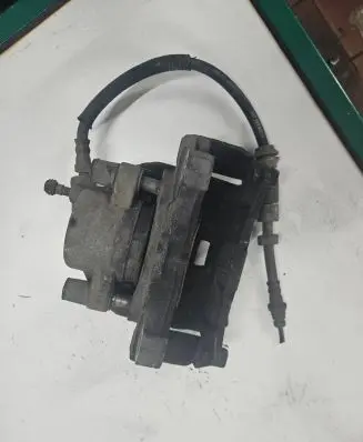 Land Rover Evoque I Front brake caliper