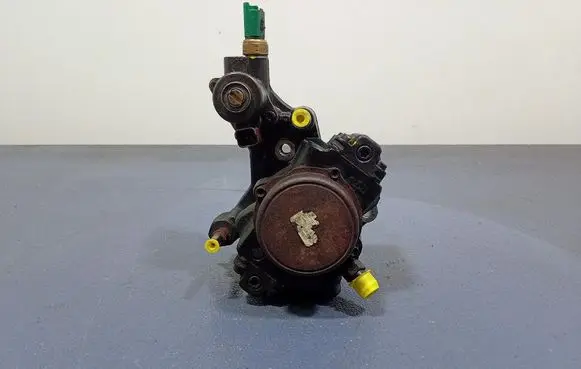 Citroen C5 Fuel injection high pressure pump 9656391680