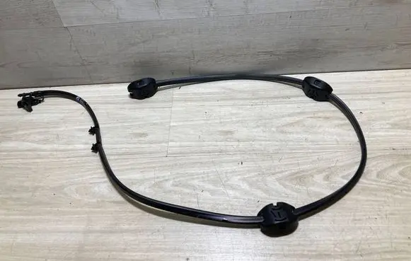 BMW 1 F70 Windshield washer spray nozzle 7453968