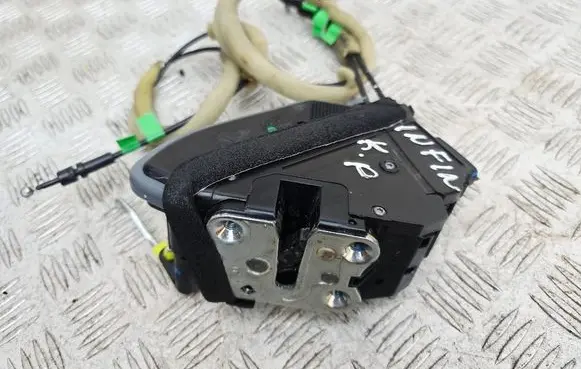 Front door lock